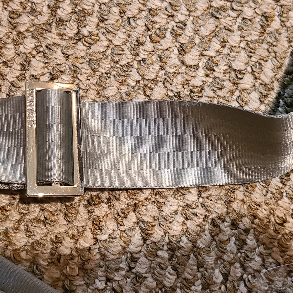 Harveys Gray Executive Seatbelt Messenger Bag - Picture 4 of 10